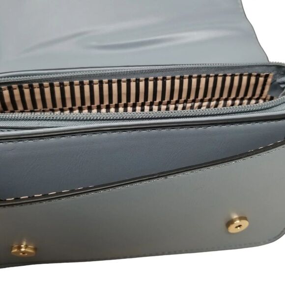 Blue Tweed Crossbody Purse with multicolor guitar strap - Picture 8 of 9